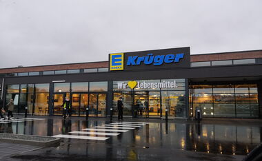 Neueröffnung Edeka Filiale in Prora